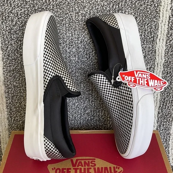 Vans Classic Slip-On Sparkle Check Black/True White WMNS sneakers-platforms - Picture 12 of 16